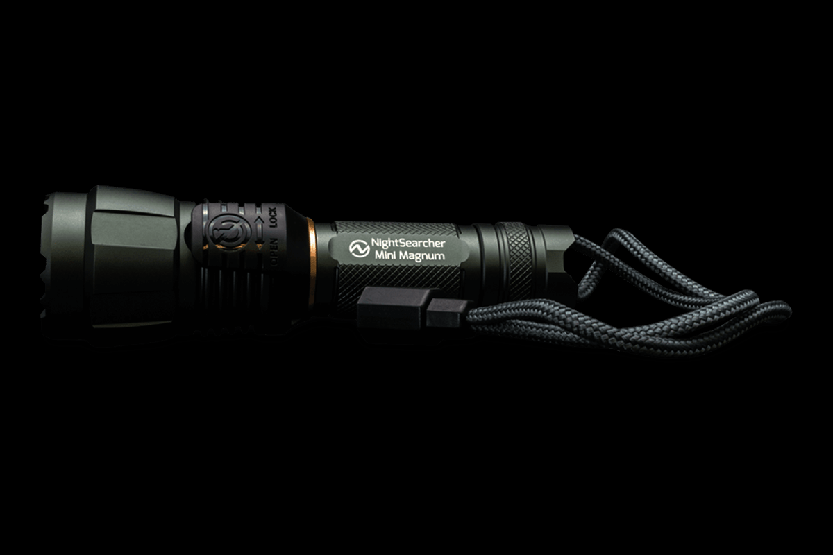 Lighting Solutions for Response Police - Mini Magnum | NightSearcher